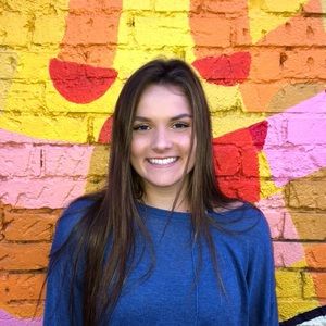 Meet your Posher, Zoe